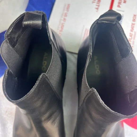 ALDO BOOTIES - Picture 2 of 6